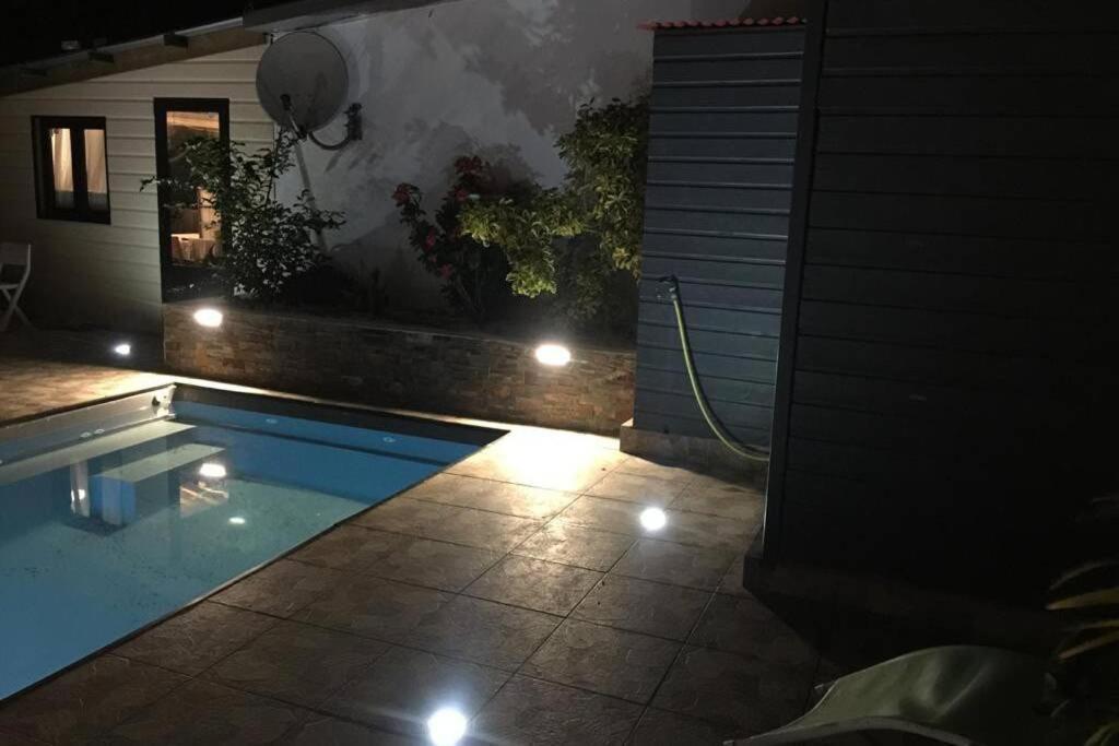 Ylang Residence Avec Piscine Chauffee & Jacuzzi Le Patelin Exterior photo
