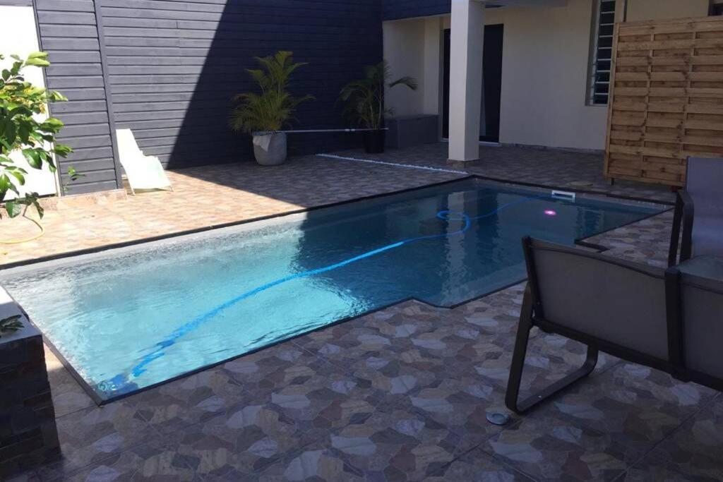 Ylang Residence Avec Piscine Chauffee & Jacuzzi Le Patelin Exterior photo