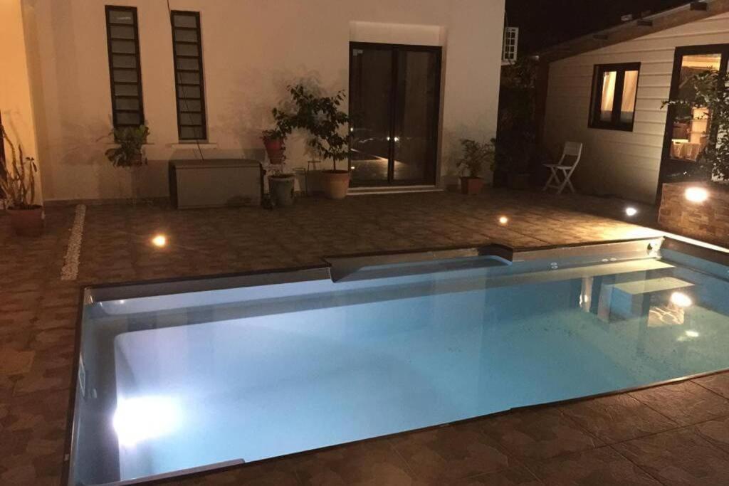 Ylang Residence Avec Piscine Chauffee & Jacuzzi Le Patelin Exterior photo